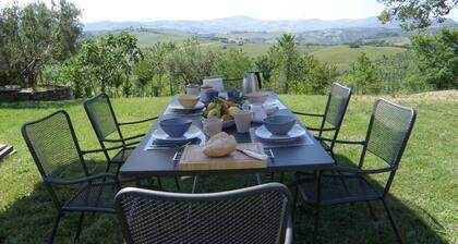 Villa with pool, few minutes from the beach, with magnificent view