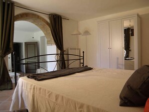 4 soverom, strykejern/-brett, reiseseng for barn og wi-fi (inkludert)