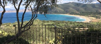 Superb view, near beach, pool, on an enchanting mediterranean site
