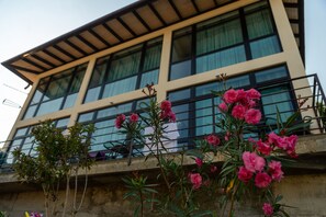 Family Apartment | Terrace/patio