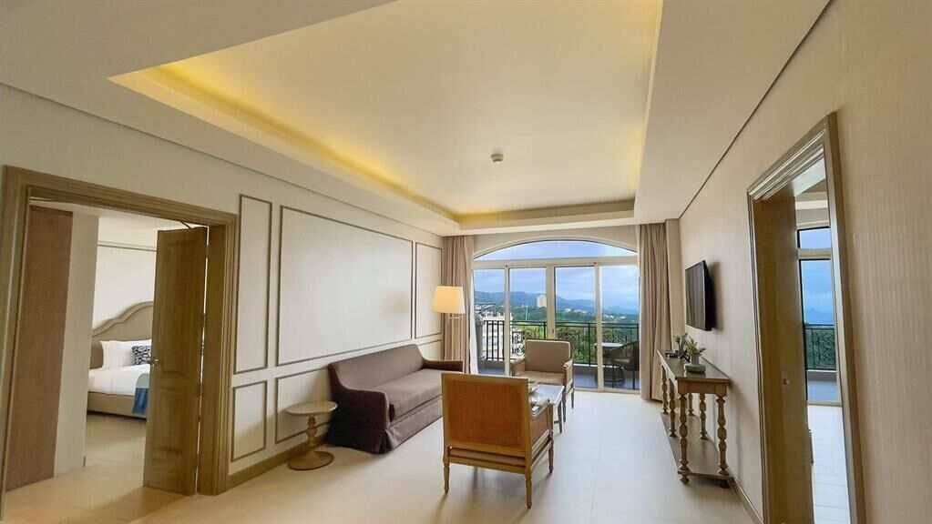 two-bedroom suite | 1 bedroom, minibar, in-room safe, desk