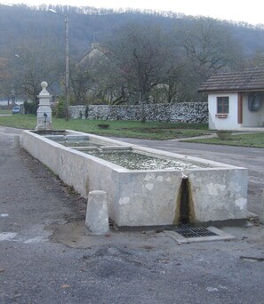 Enceinte de lâhĂ©bergement