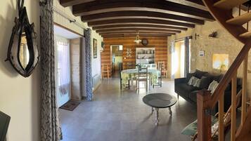 TV, table tennis, books