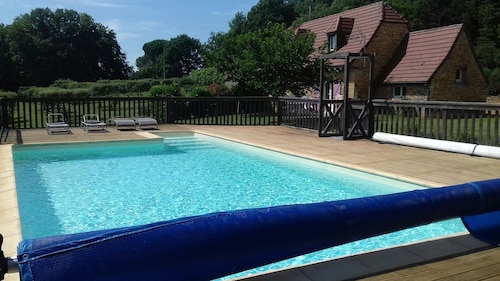 *** Perigord cottage with pool
