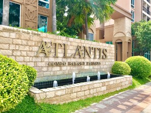 Exterior detail - Atlantis Condo Resort (Pattaya)