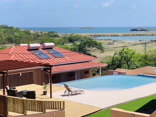 Ocean view family friendly