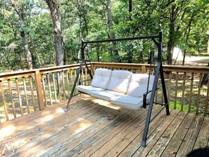 Property grounds - Arbor Lake Getaway 2, just minutes from Wisconsin Dells (Lyndon Station)