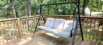 Arbor Lake Getaway 2, just minutes from Wisconsin Dells
