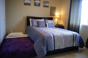 2 chambres, fer et planche à repasser, Wi-Fi, draps fournis