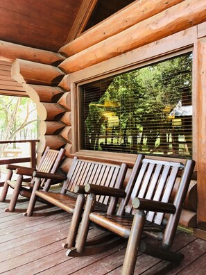Property grounds - Waterfront Home w/ Big Deck+Lake Views|Sleeps 4 (Burnet)