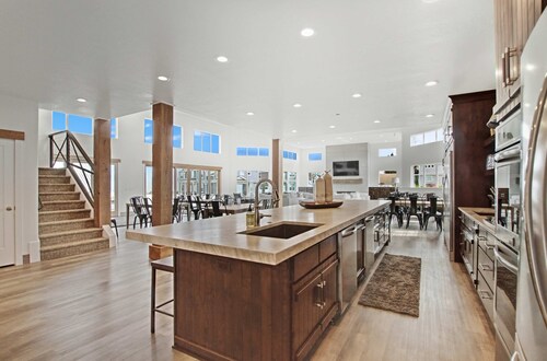 Inn at the Beach - Reunion & Corporate Retreats