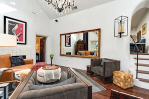 Smart-tv, pejs, bøger