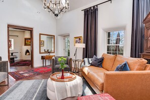 Smart-tv, pejs, bøger