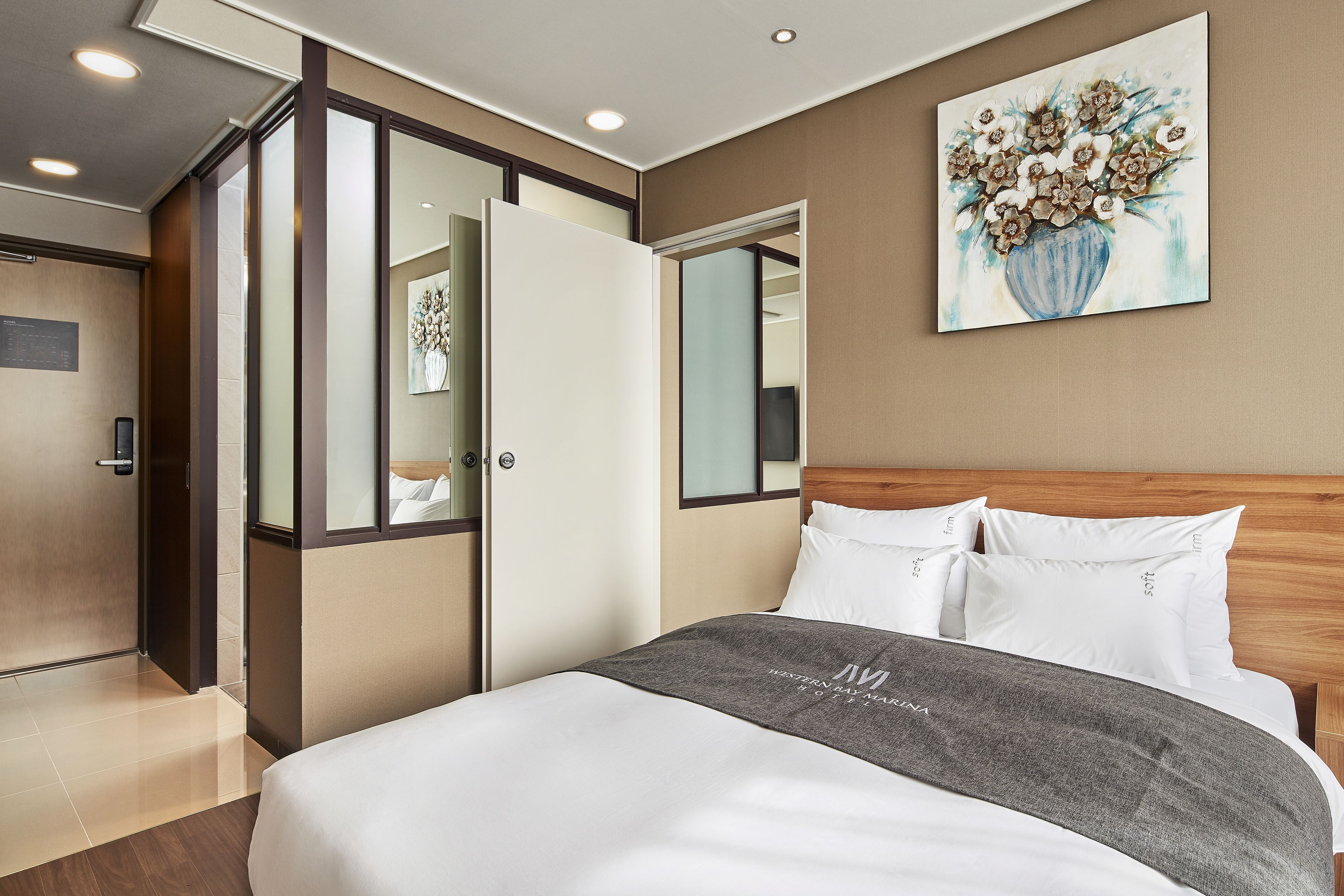 deluxe room | down duvets, blackout curtains, free wifi, bed sheets