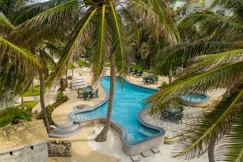 Vues incroyables de ce condo 2 chambres avec vue sur l'océan