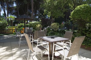 Terrace/patio - Hotel San Domenico (Cervia)