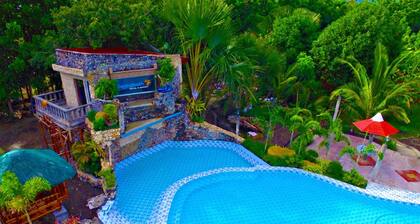 Punta Aguila Resort & Hotel