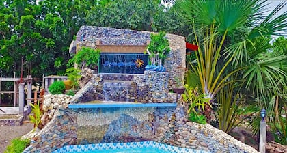 Punta Aguila Resort & Hotel