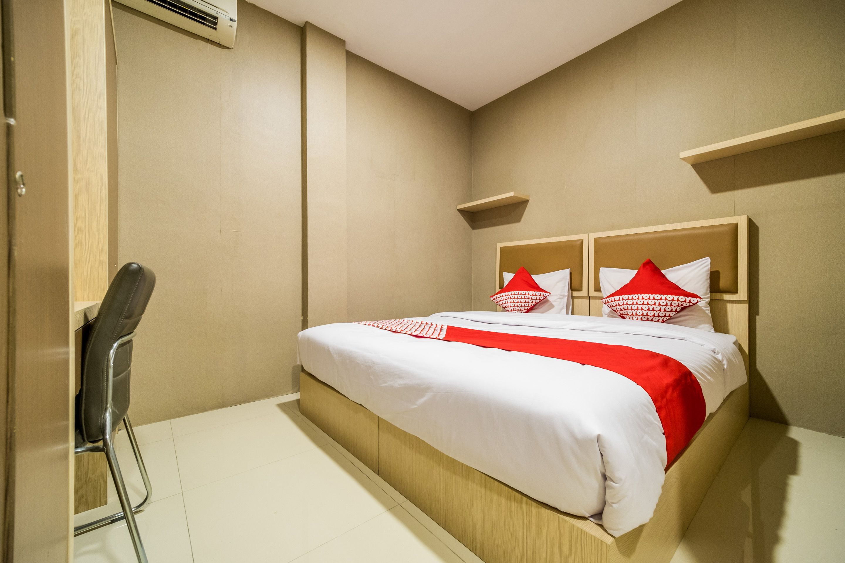 豪華雙人房 | 書桌、免費 Wi-Fi、床單