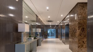 Hallway - ZEN Rooms Currency Ortigas (Pasig)