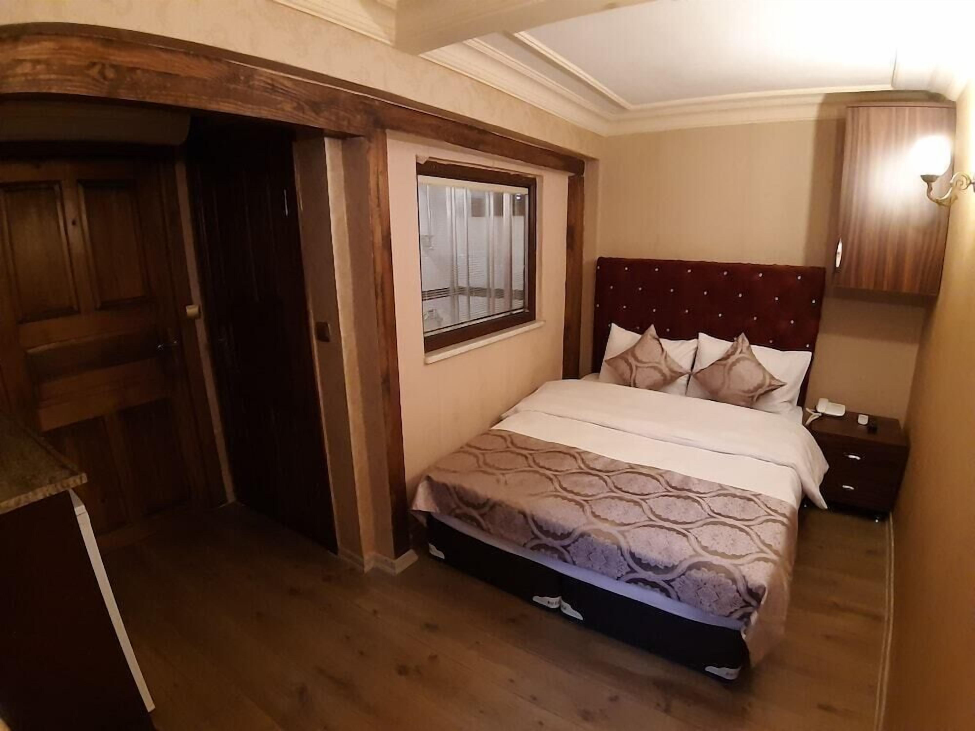 Minibar, schallisolierte Zimmer, Bügeleisen/Bügelbrett, kostenloses WLAN