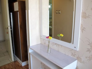 Standard Double Room, Non Smoking | Room amenity - Idrisoglu Hotel (Kastamonu)