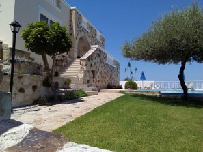 Garden - Ilios Village (Chania)