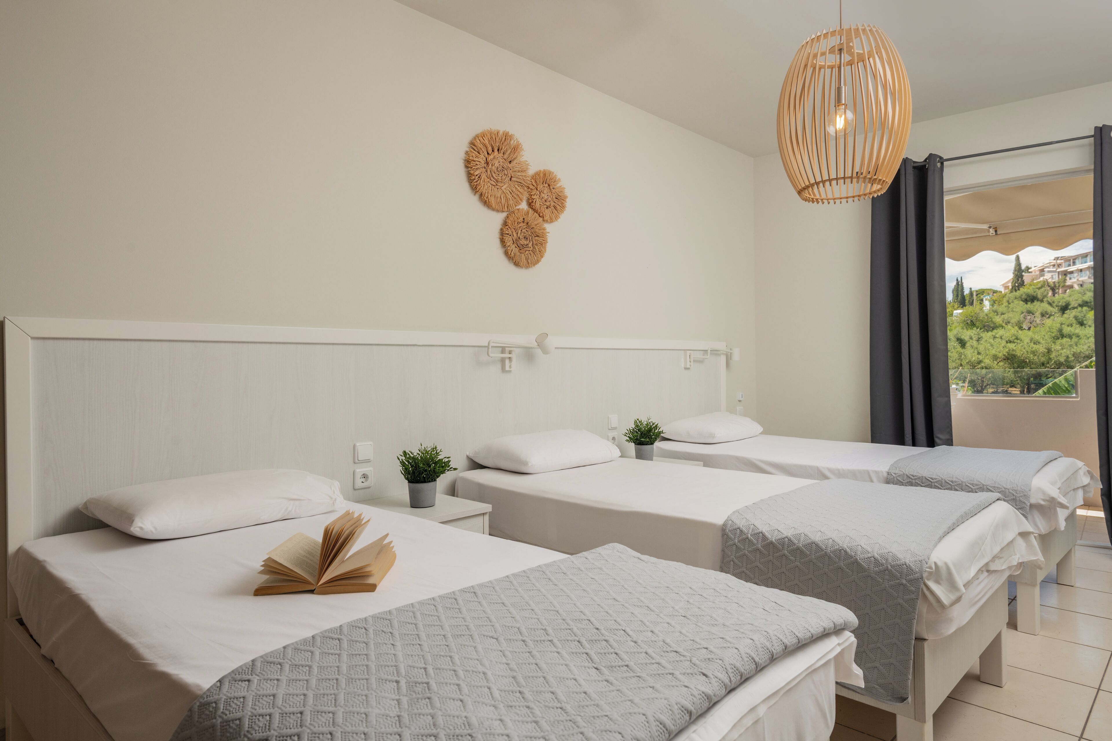 family apartment | 1 bedroom, iron/ironing board, free wifi, bed sheets