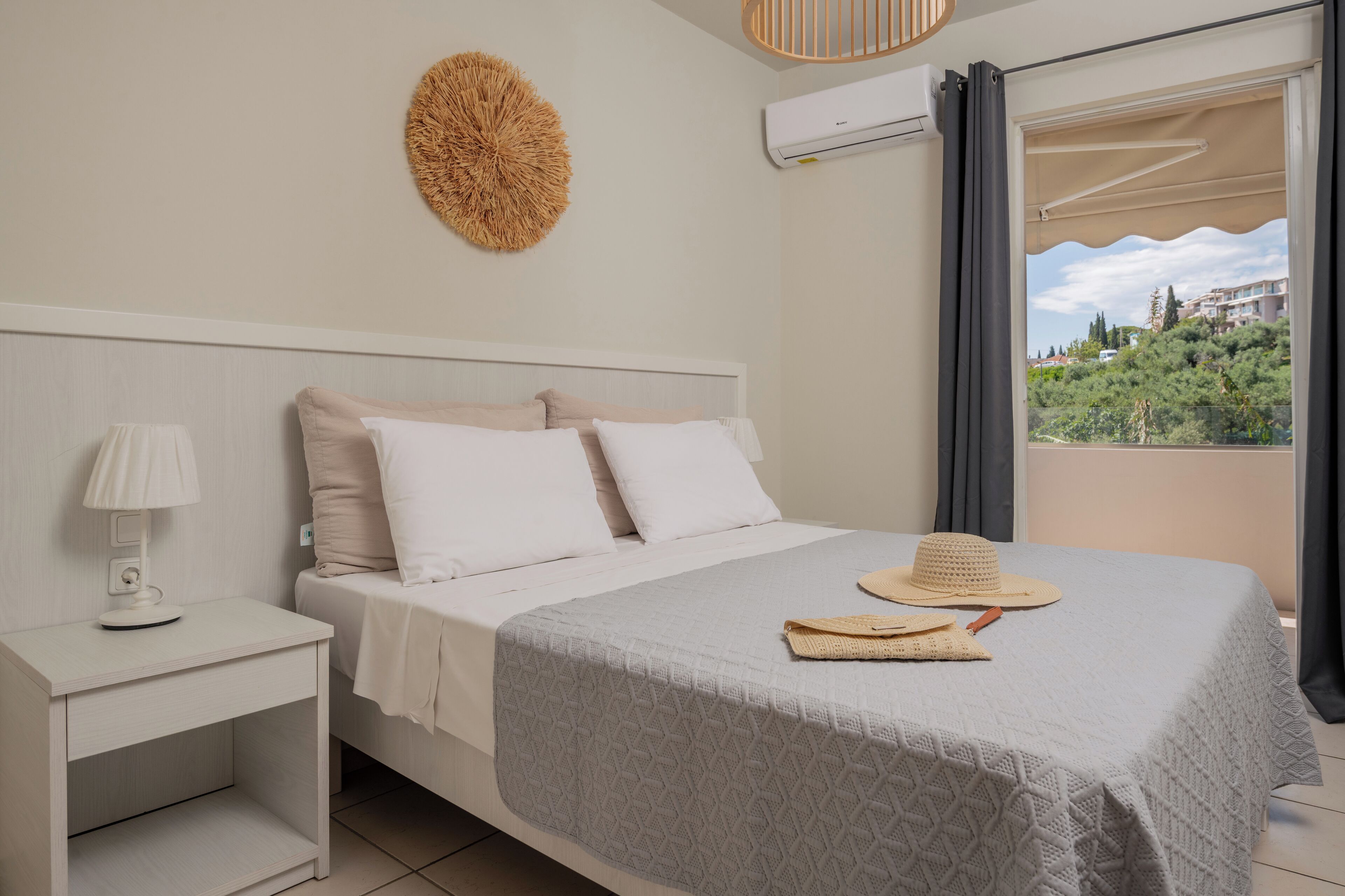 apartment, balcony | 1 bedroom, iron/ironing board, free wifi, bed sheets