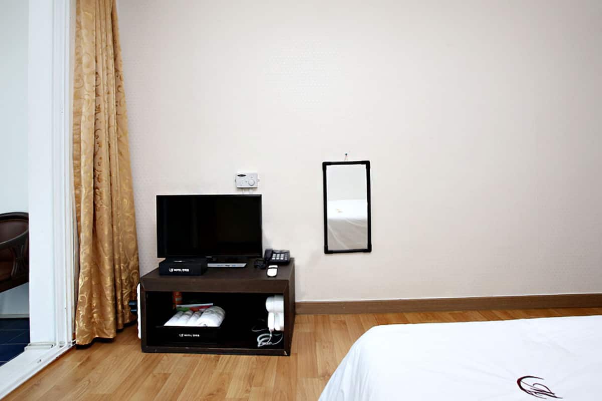 Habitación estándar doble | Wifi gratis y ropa de cama