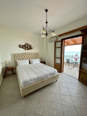 Minibar, coffres-forts dans les chambres, décoration personnalisée