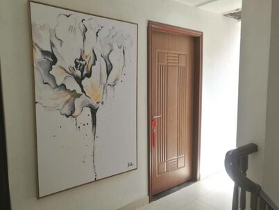 Laiyin Garden City Hostel