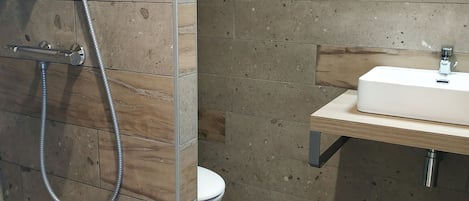 Regadera, regadera tipo lluvia, amenidades de baño gratuitas