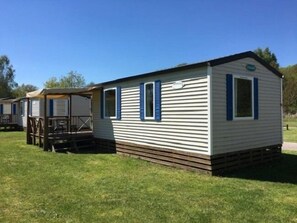 Casa rodante, 3 habitaciones, para no fumadores | Terraza o patio