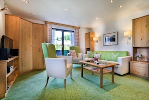 1 bedroom, blackout drapes, iron/ironing board, rollaway beds