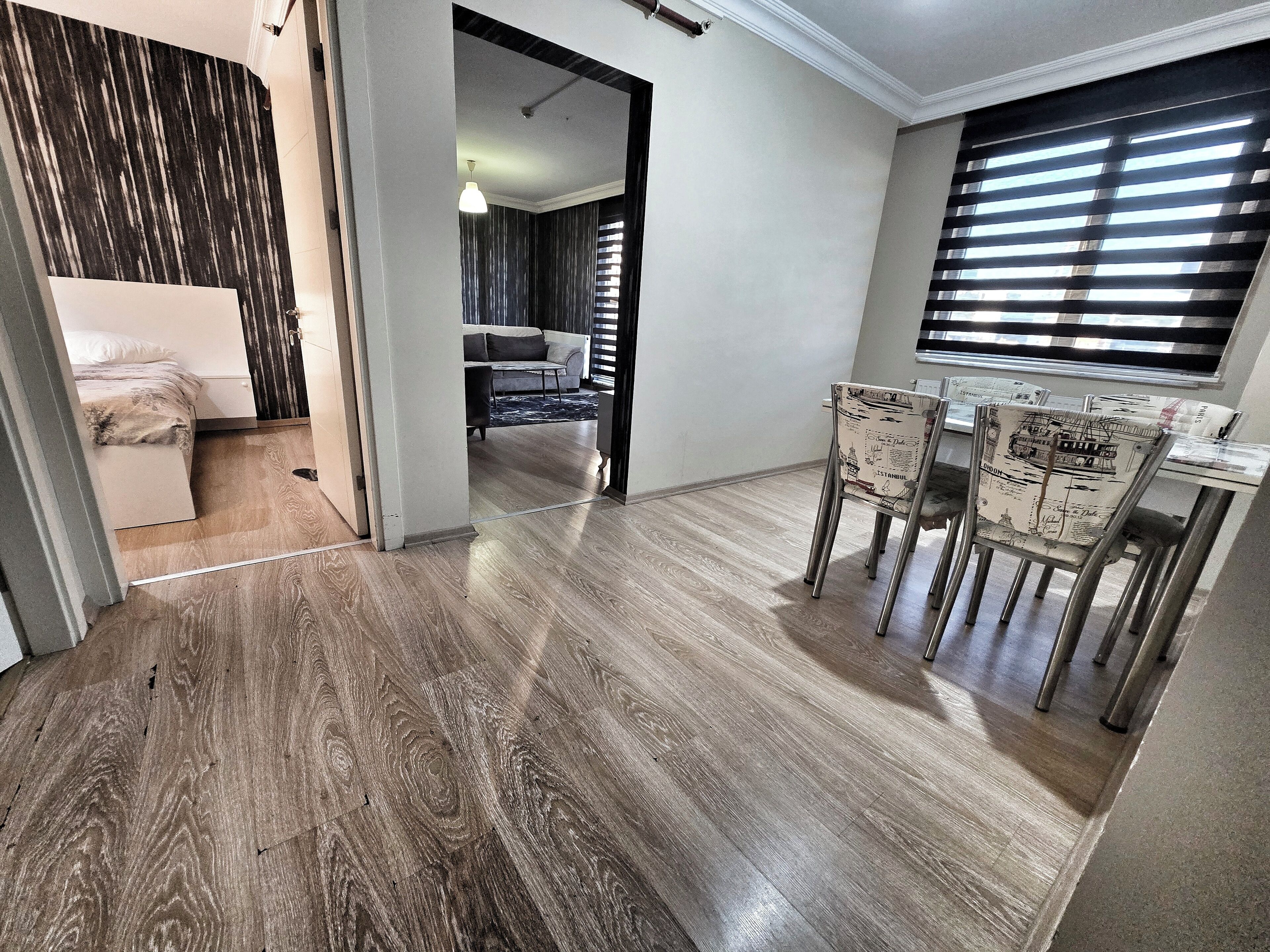 Suite Familiale | Salle à manger