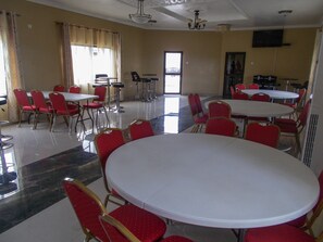 Breakfast, lunch and dinner served - Shema Guest Lodge (Lusaka)