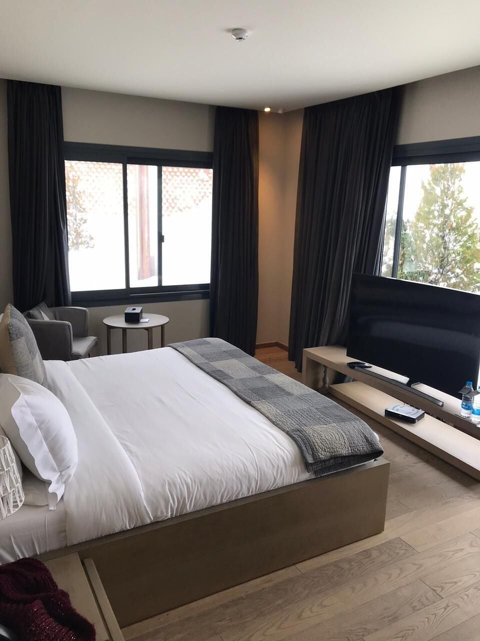 Minibar, Zimmersafe, laptopgeeigneter Arbeitsplatz