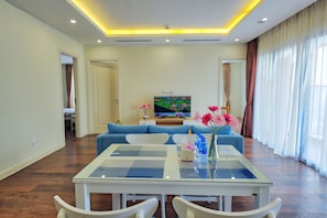 Flat-screen TV - Hanoi Imperia Garden Building (Hanoi)