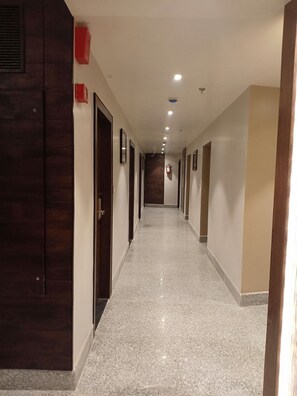 Interior - Hotel Abhinav International (Varanasi)