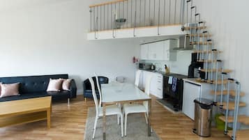 Classic Apartment, 2 Bedrooms | Iron/ironing board, free WiFi, bed sheets, wheelchair access