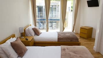 Appartement Deluxe, plusieurs lits | Fer et planche Ă repasser, Wi-Fi gratuit, draps fournis