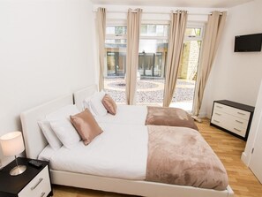 經典公寓, 3 間臥室 | 熨斗/熨衫板、免費 Wi-Fi、床單、方便輪椅出入