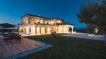 Front of property – evening/night