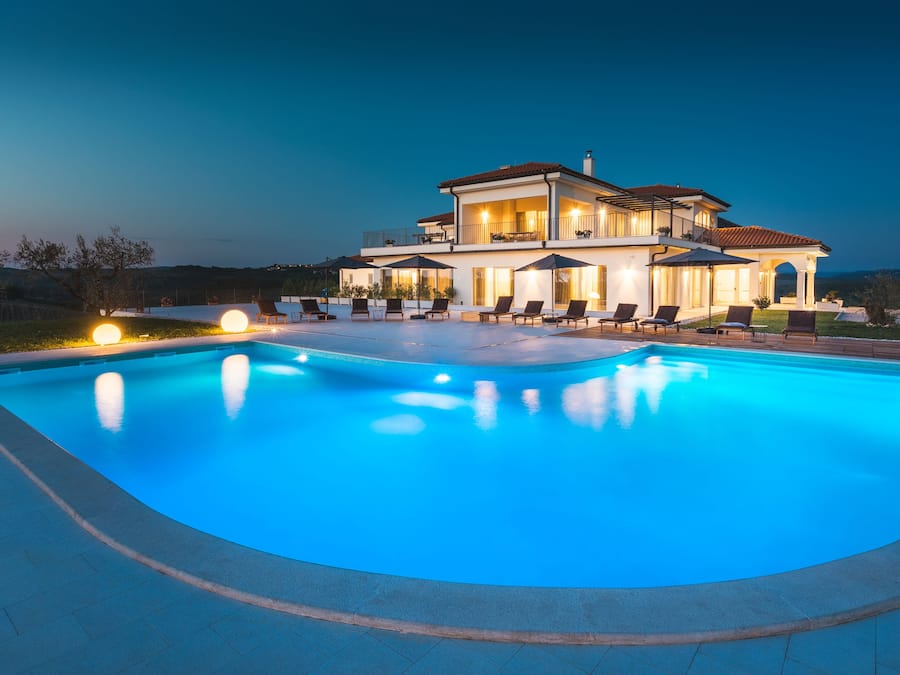 Seasonal outdoor pool