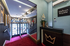 Reception - Maison Royale (Belgrade)