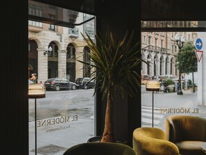 Champagne bar - El Môderne Hotel Urban & Unique (Gijon)