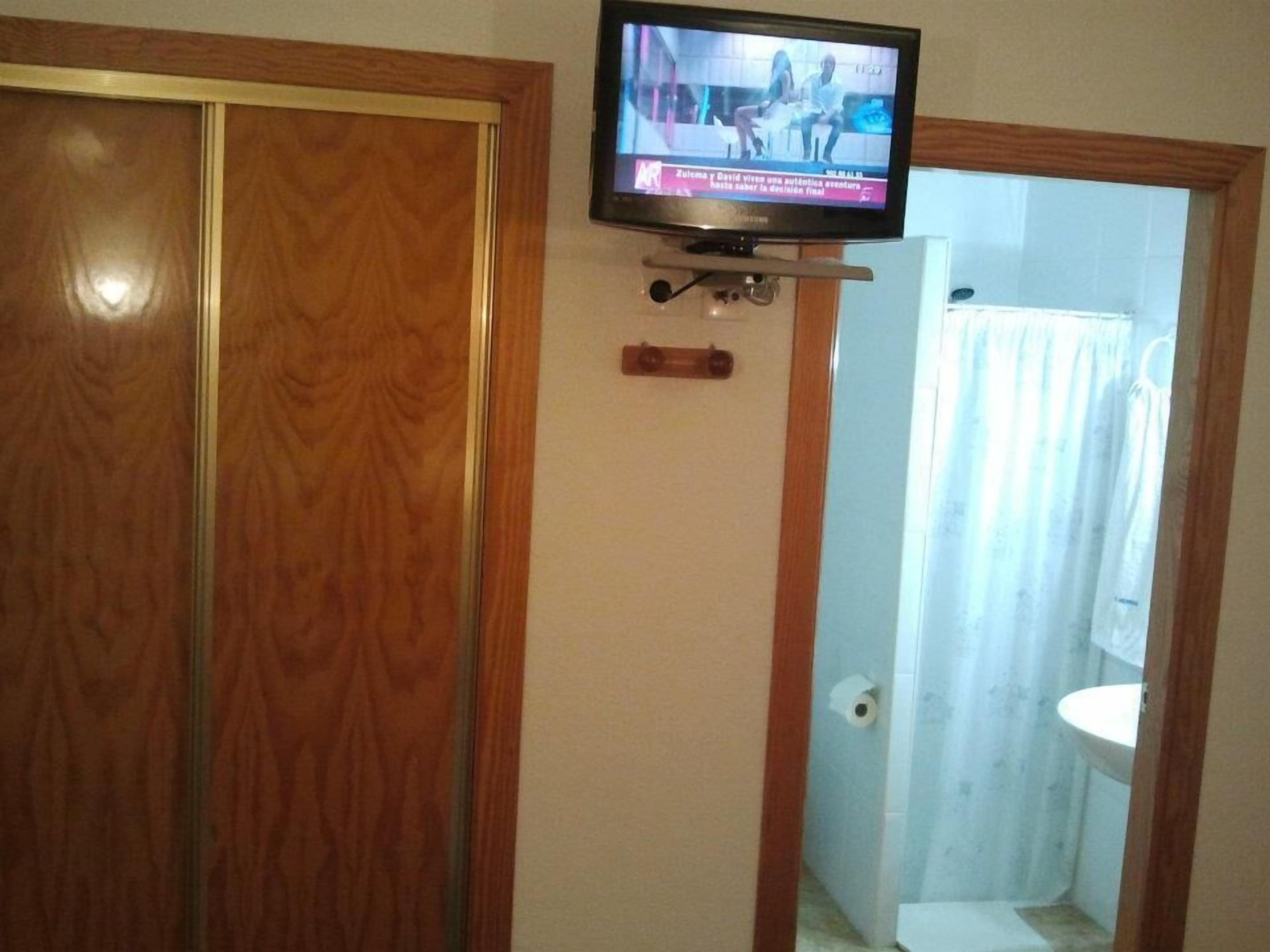 Foto - Hostal Arneva Orihuela