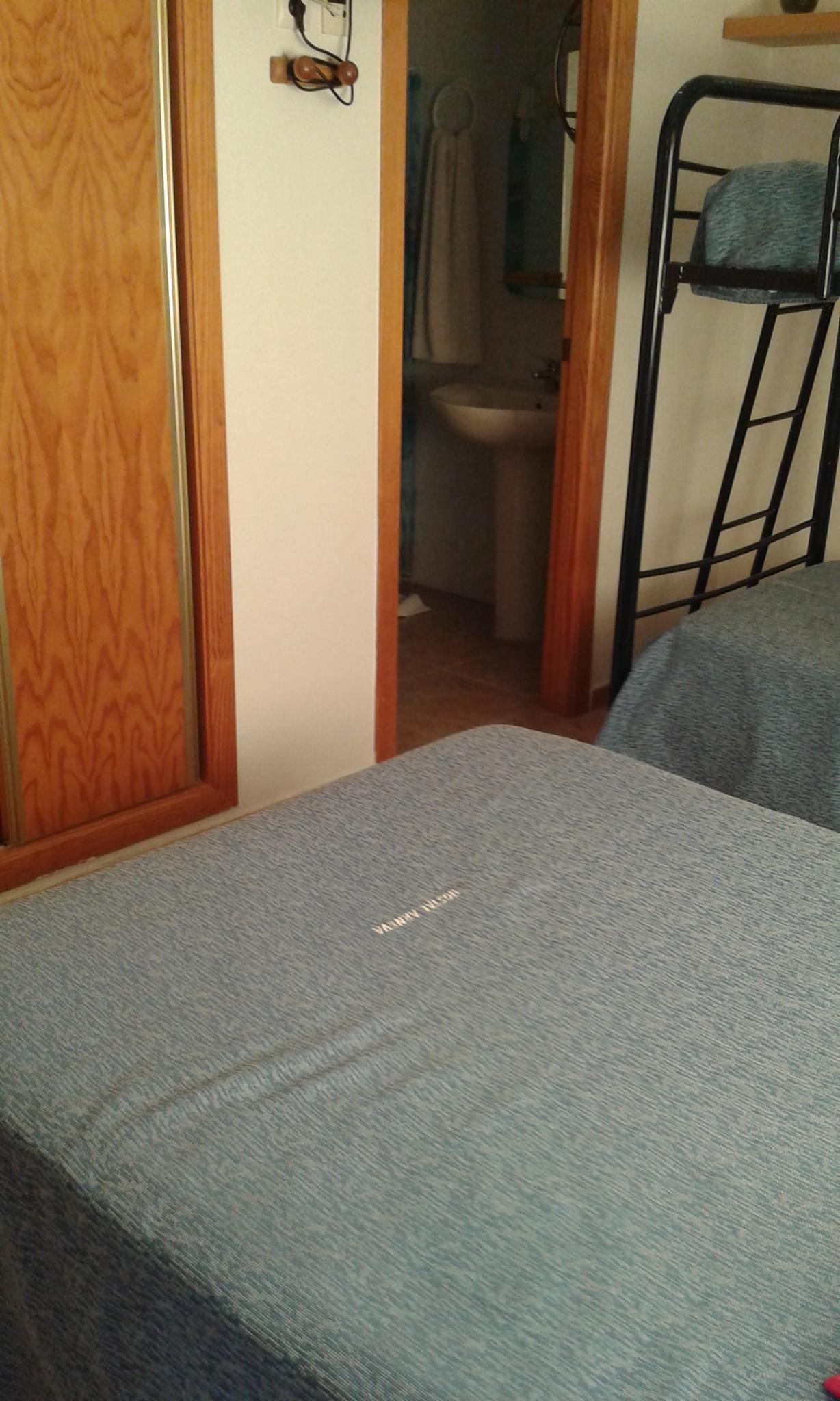 Foto - Hostal Arneva Orihuela