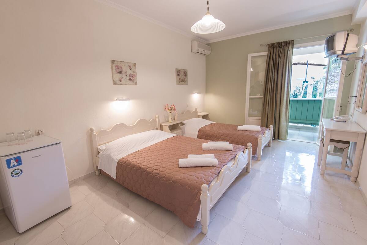 Wifi gratis y ropa de cama